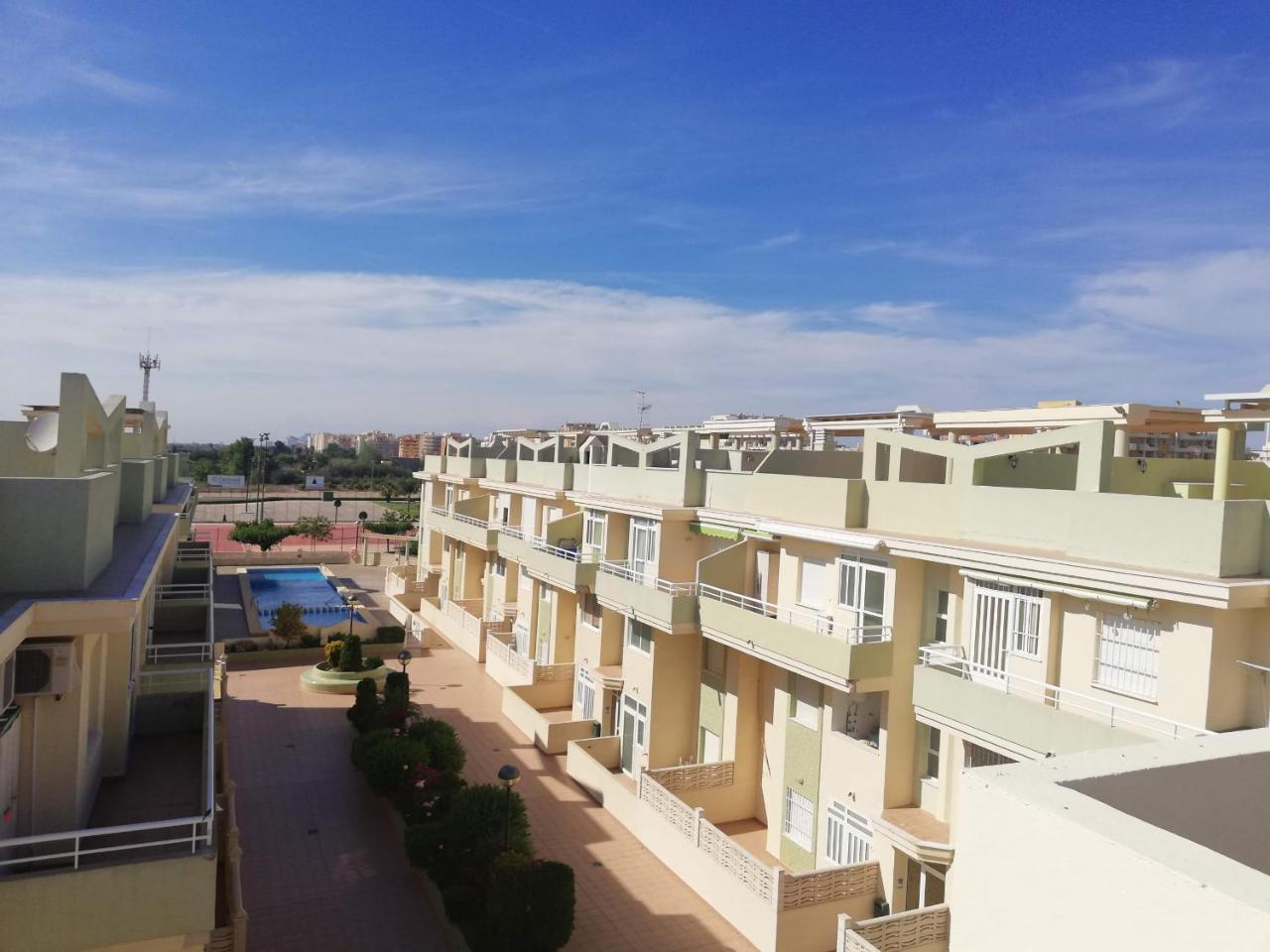 Mediterranea Solo Familias Serviplaya Playa De Xeraco Exterior photo